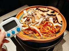 见手青乌鸡汤-饱嗝·泰傣厨房(国创园店)