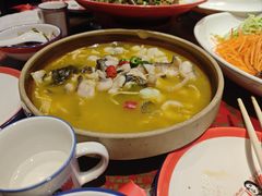 -鱼满舱.地标海鲜.正宗鲁菜(金沙滩店)