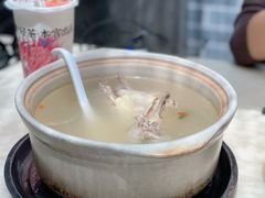 弯弯鸡汤-19号私房菜(云南路店)