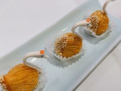 金枕榴莲天鹅酥-茶小点(丽悦新天店)
