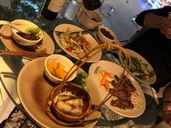 -Cau Go Vietnamese Cuisine