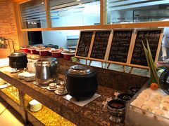自助取餐区-厦门悦华酒店·绿庭主题自助餐厅