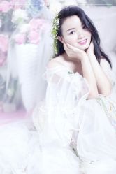 -onlygirl摄影美学馆高端定制(江滩店)