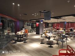 大堂-肯德基(中心书城店)