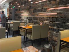 -莲餐厅·湖北菜·潜江小龙虾店(愚园路店)