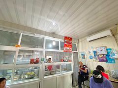 大堂-咱家王新国把子肉(县东巷店)