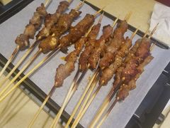 -粟氏天府·东北烧烤(长安街店)