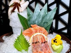 -牛YO寿喜烧·铁板烧和牛火锅自助(市府恒隆店)
