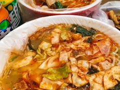 -二钢串叔麻辣烫(华龙大厦店)