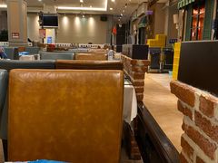 -曼听小寨海鲜烧烤·大连辣炒大王(盖州街店)