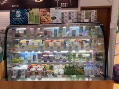 零售区-Blueglass酸奶(财富购物中心店)
