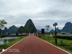 -钟山水墨田园