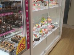 面包甜点陈列柜-味多美蛋糕(航天桥店)