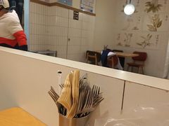 -必胜客(WOW昙华林店)