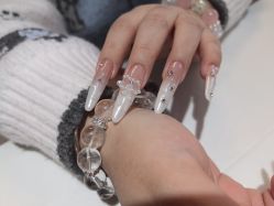 -LynLyn琳林美甲美睫