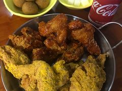 -BHC炸鸡(明洞总店)