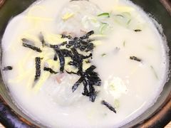 年糕饺子雪浓汤-神仙雪浓汤(弘大店)