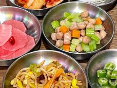-香猪坊韩国烤肉专属门店(魏公村店)