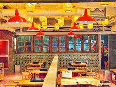 -钢管厂五区小郡肝串串香火锅(人民广场店)