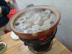 龙门胡须鸡-司马街鸡煲(西华路店)