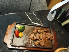 -小天鹅戴斯酒店鲸鲨百汇创作料理