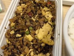 -老乡鸡(西岸凤巢店)
