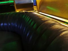 -温莎KTV(珠江路店)
