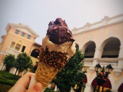 -VENCHI 闻绮(上海佛罗伦萨小镇店)