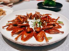 脆皮乳鸽皇-新长福(世嘉店)