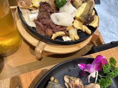 -一朵菌·野生菌探索家火锅(南亚店)