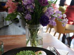 炙烤三文鱼藜麦碗-O'mills Sourdough Bakery&Bistro(永嘉路店)