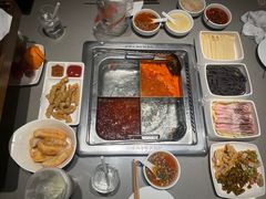 -海底捞火锅(银泰中心店)