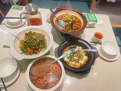 -绿草地·湘菜(悦方ID mall店)