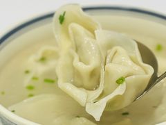 刀鱼馄饨-光明邨大酒家(汇阳广场店)