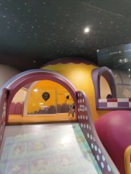 -MELAND CLUB亲子乐园·派对·餐厅(北京芳圆里ID MALL店)