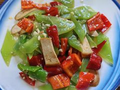 -缘来聚·徽菜名店(黄山宏村店)