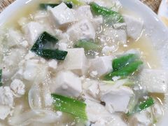 -雷祖芳老妈蹄花店