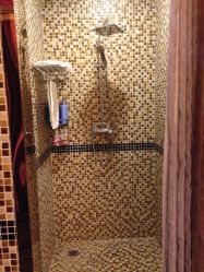 -脉道美容养生会所