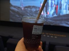 -瑞幸咖啡(绿地新都会9号楼店)