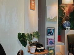 -luutosa  cafe & tea 鹿兔山