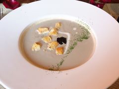 -YUE·6·西式融合餐厅(外滩六号店)