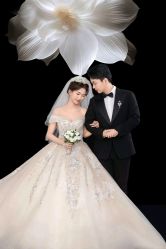 -挪娅婚纱摄影皇家会所