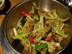 -隔壁老王·家常云南菜(花巷店)