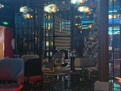 -屋有岛沉浸游戏旗舰店(中山公园店)