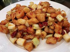 宫保鸡丁-鸿运楼烤鸭店(天桥店)