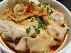 红油抄手-本来精品川菜(嘉里中心店)