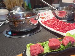 -牛品荟牛肉火锅(新城广场店)