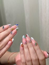 -猪猪女孩日式美睫美甲