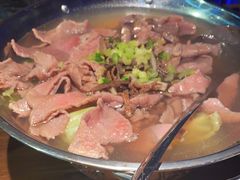 -肖四女乐山跷脚牛肉(南汇大学城生活广场店)