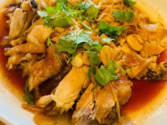 兰菊油泼鸡腿-兰菊私厨
